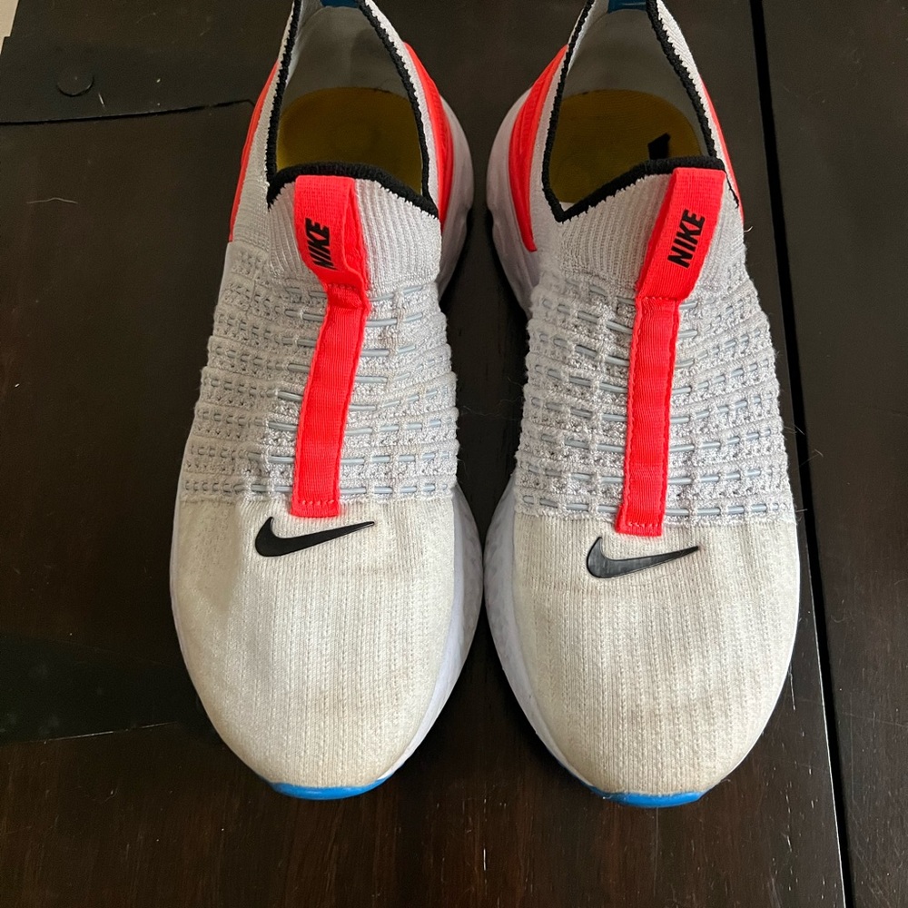 Nike React Phantom Run Flyknit 2 Running Shoes